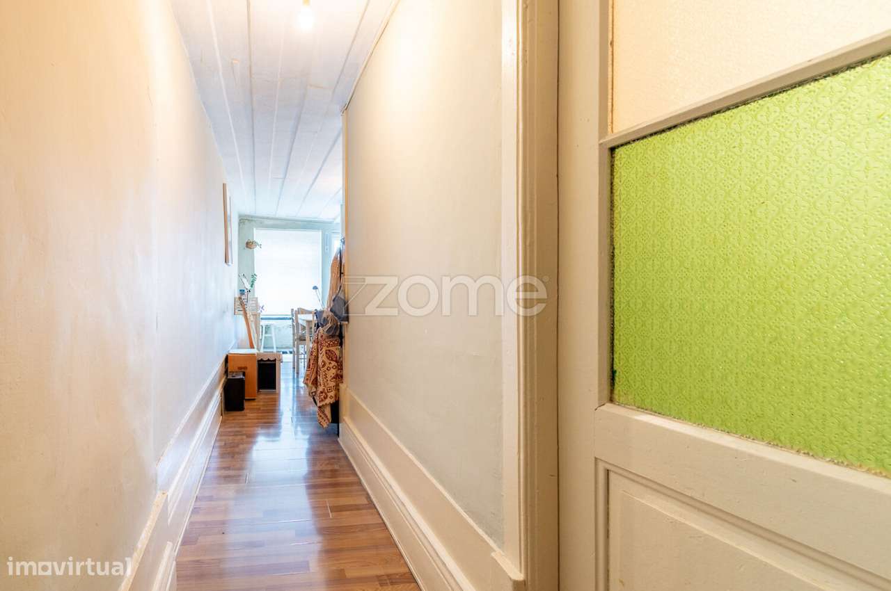 Prédio para Investimento em Zona ARU | Rua dos Caldeireiros - Porto - Grande imagem: 5/60