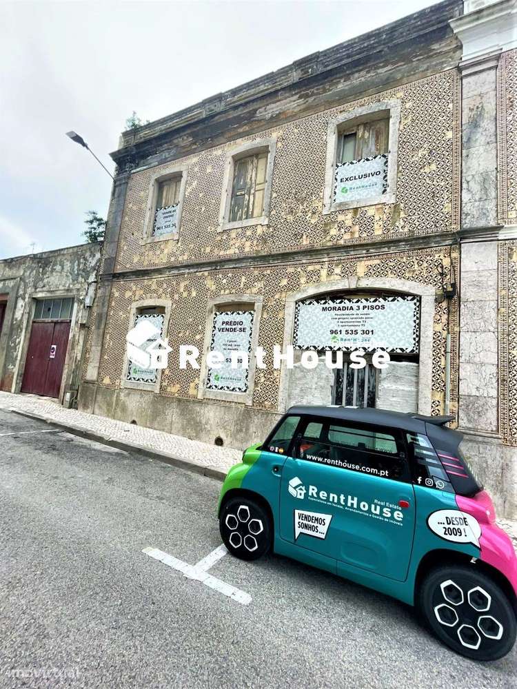 Edifício para recuperar no Bairro Novo! - Grande imagem: 1/10