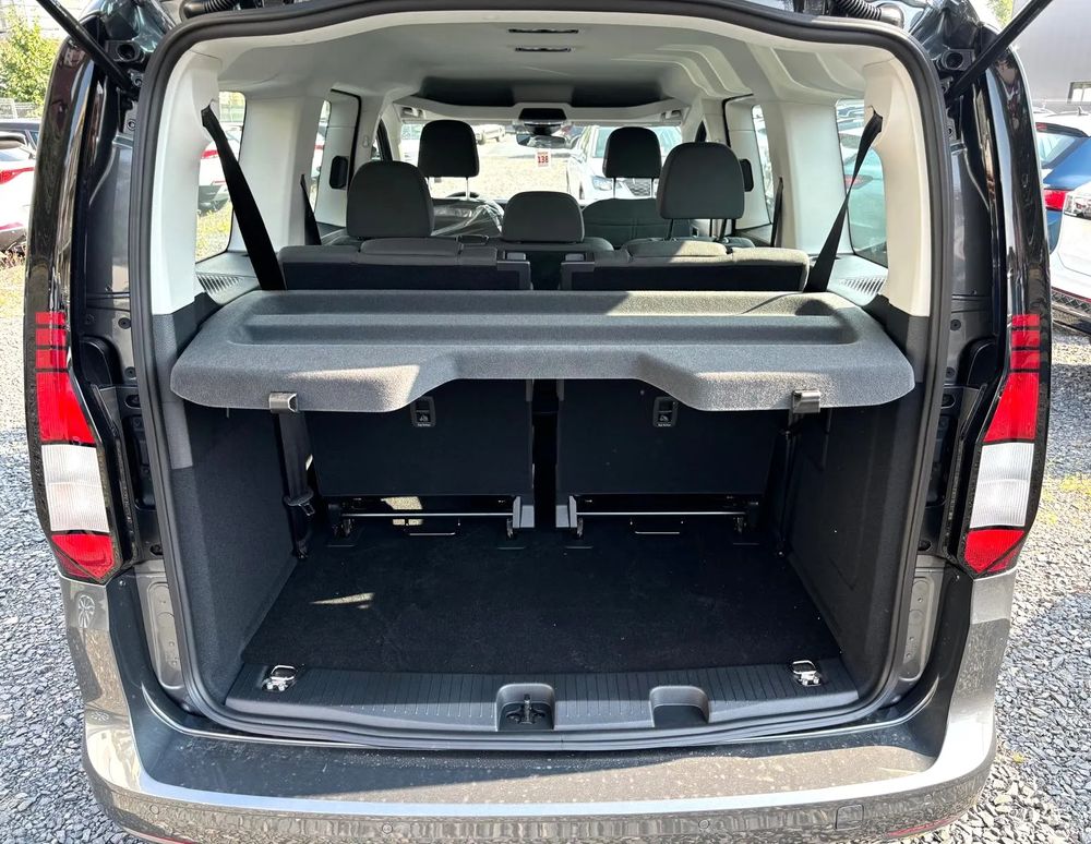 Volkswagen Caddy Maxi Life / 2.0 TDI / 122 KM / DSG