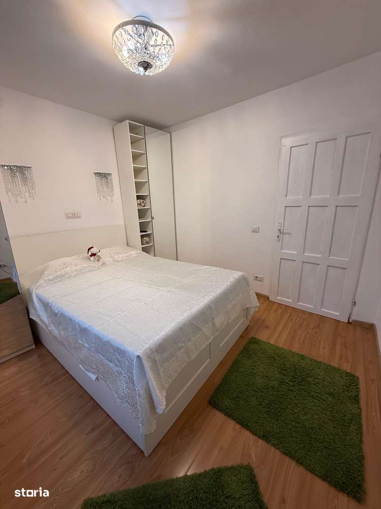 Piata Victoriei,loc de parcare Adp,decomandat,5 min metrou - Imagine principală: 4/11