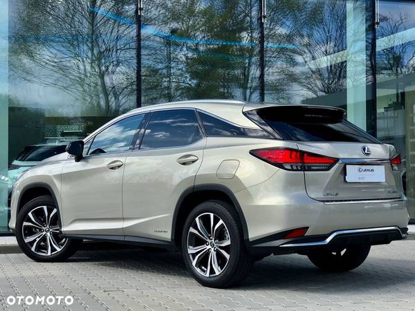 Lexus RX - 11