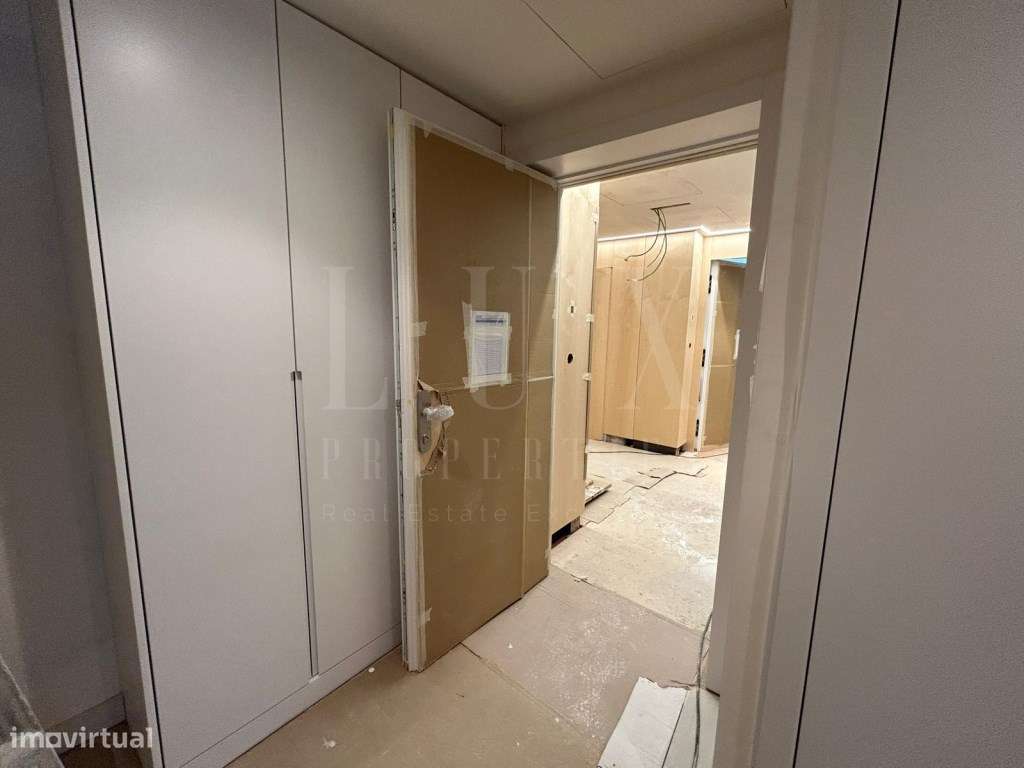 APARTAMENTO T1 DE LUXO EM PRESTIGIADO CONDOMÍNIO DE CASCAIS-36