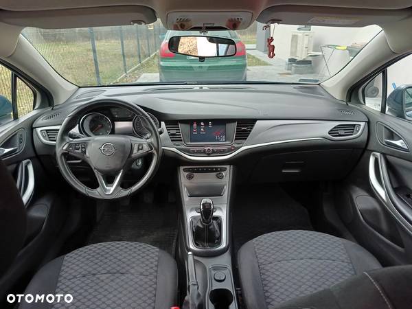 Opel Astra V 1.4 T Enjoy - 6