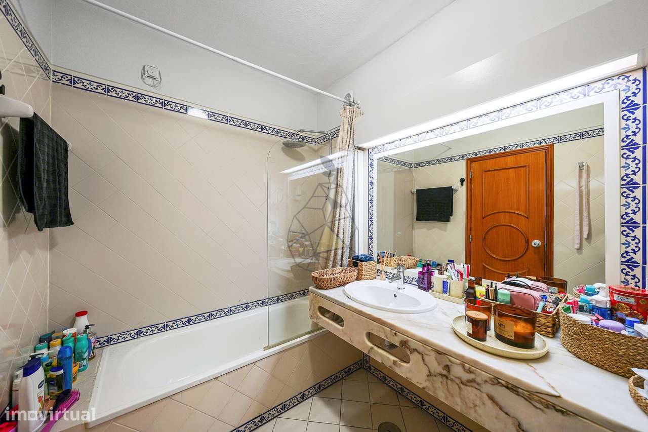 Apartamento T0 Mobilado e Equipado em Albufeira-5