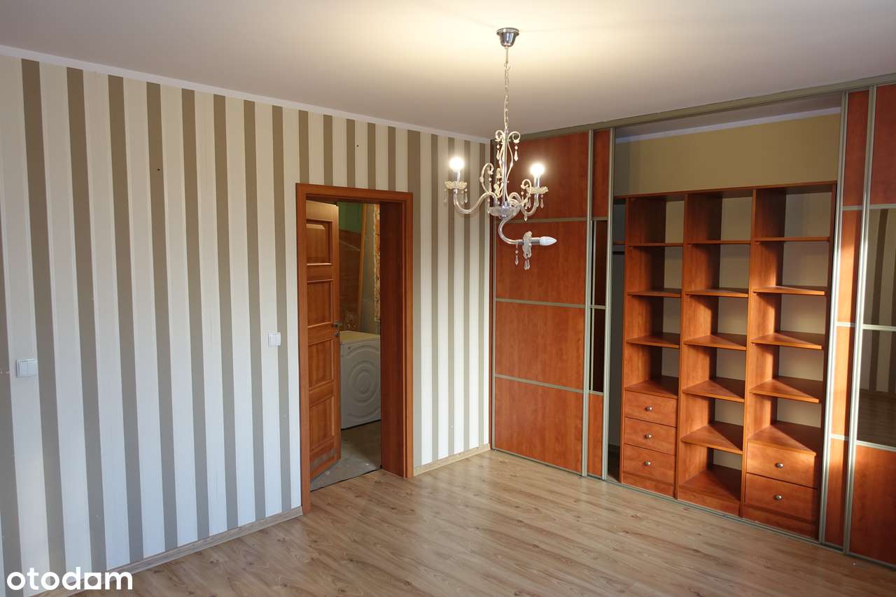 Przestronny Dom Jednorodzinny 200 m² z ogrodem i garażem – Kunowice-10