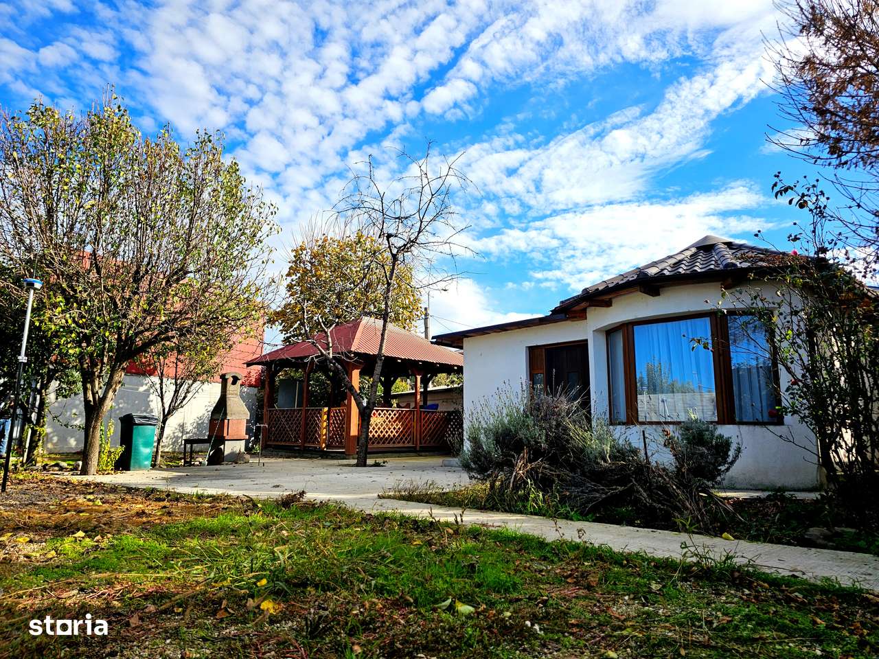 Casă vanzare cu 6 camere si teren 629  mp, în GALATI-9