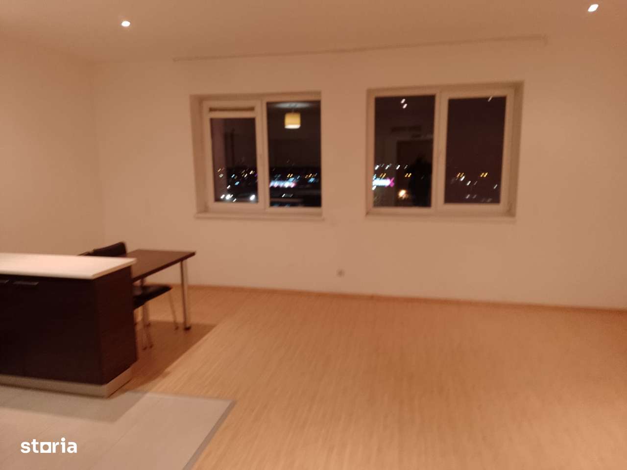 Apartament 3 camere modern Vitan Barzesti, Rin Hotel-3