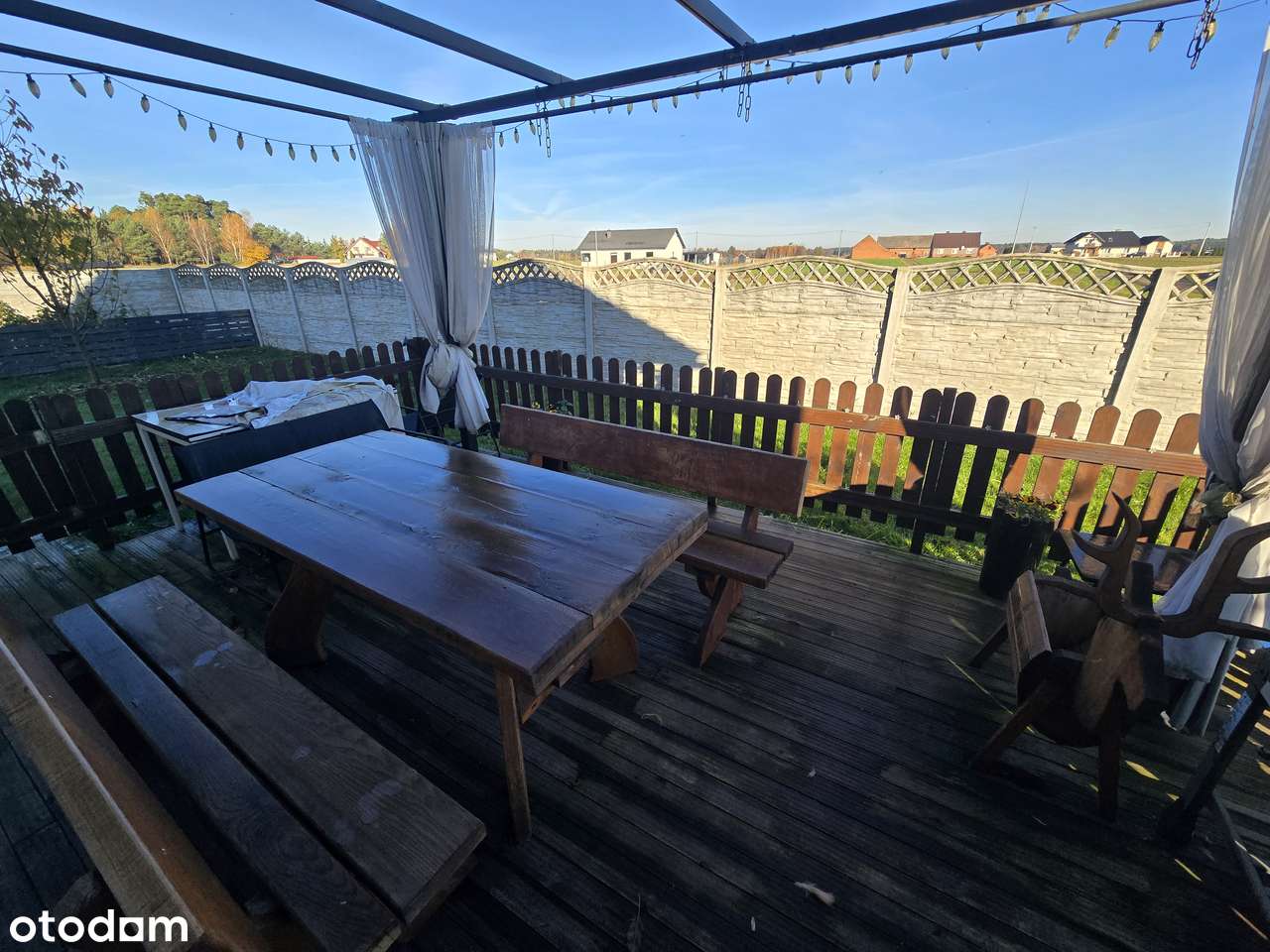 Budynek mieszklany na sprzedaż-9