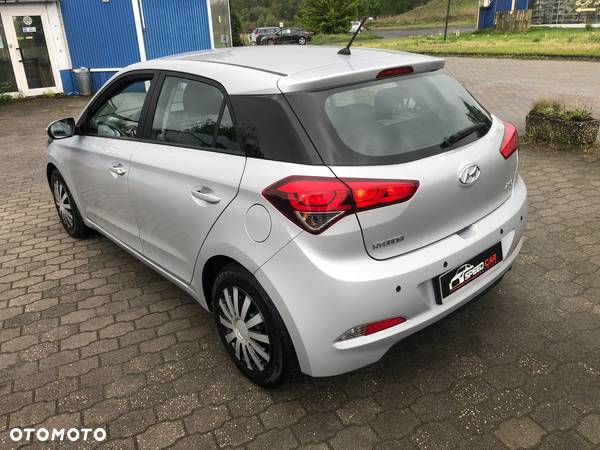 Hyundai i20 1.2 Comfort - 10