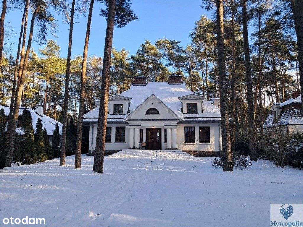 Dom 313m2, 6 pokoi, Zalesie Górne Wyżyny.-0