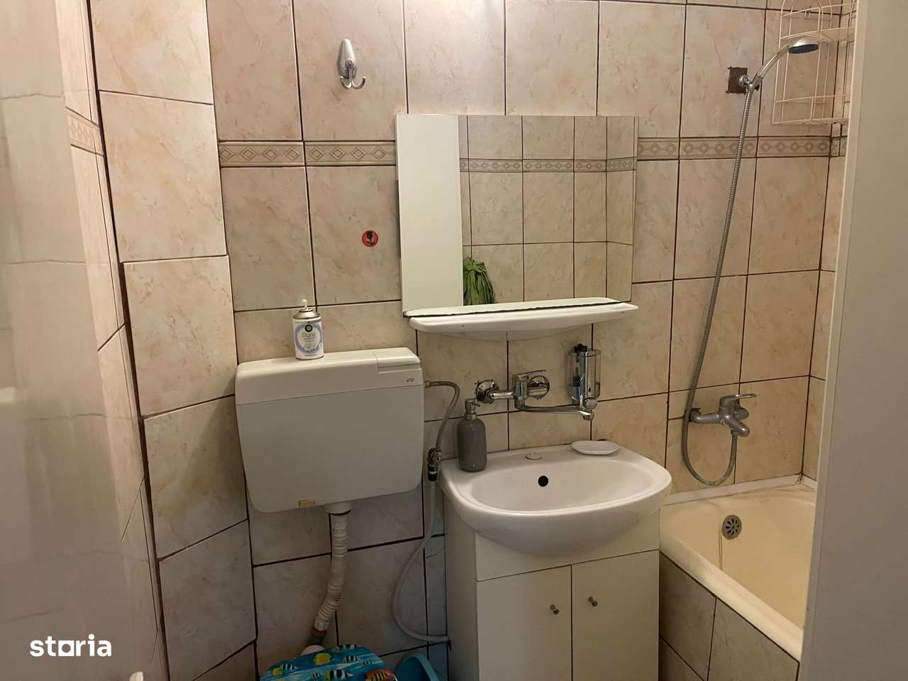 Apartament 2 camere,decomandate,Zona Closca-5