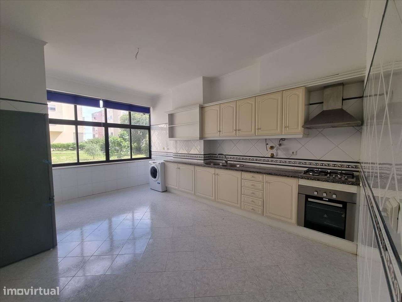 Apartamento T3 no centro de Santarém - Grande imagem: 4/17