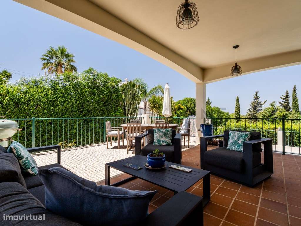 Moradia T3 Renovada com Piscina e Jardins Privados, a Dois Passos d...-38