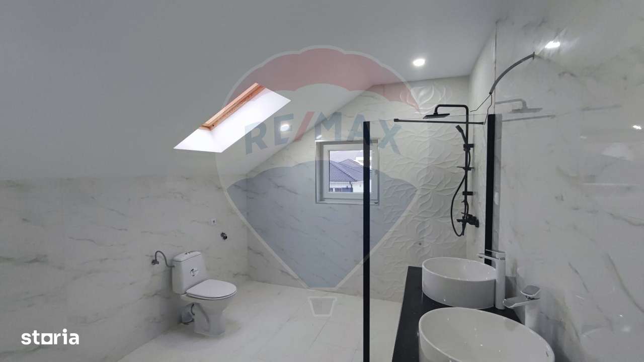 De inchiriat spatiu generos nerezidential la casa/mansarda zona Oncea - Imagine principală: 5/20