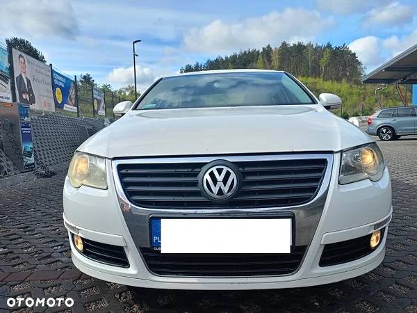 Volkswagen Passat 2.0 TDI Comfortline - 1