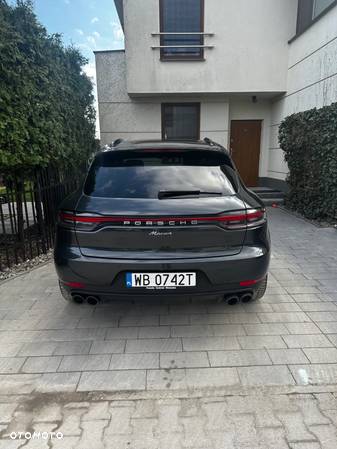 Porsche Macan Standard - 3