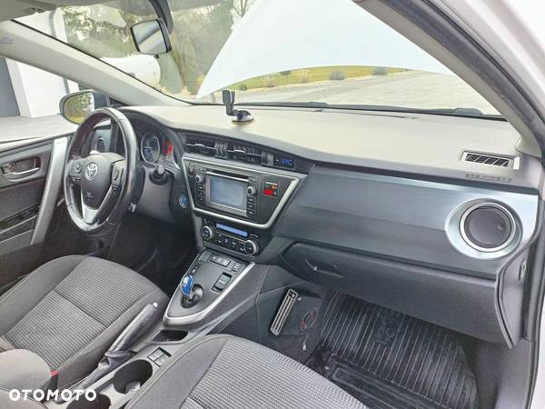 Toyota Auris 1.8 VVT-i Hybrid Automatik Comfort - 32
