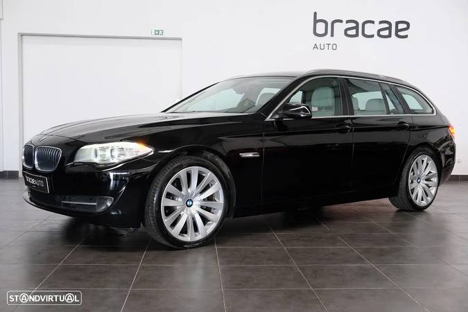 BMW 520 i Touring Aut. Luxury Line - 4