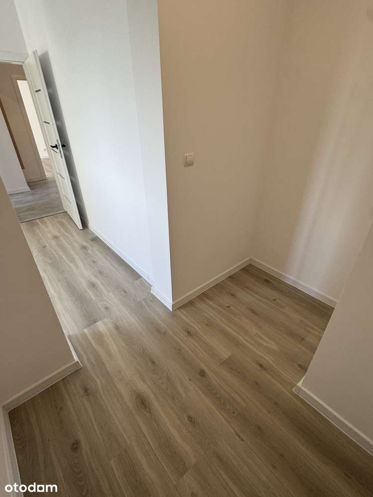 2 pokoje z balkonem i garderobą I TOP lokalizacja przy PST-9