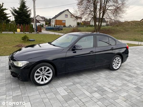 BMW Seria 3 316d - 11