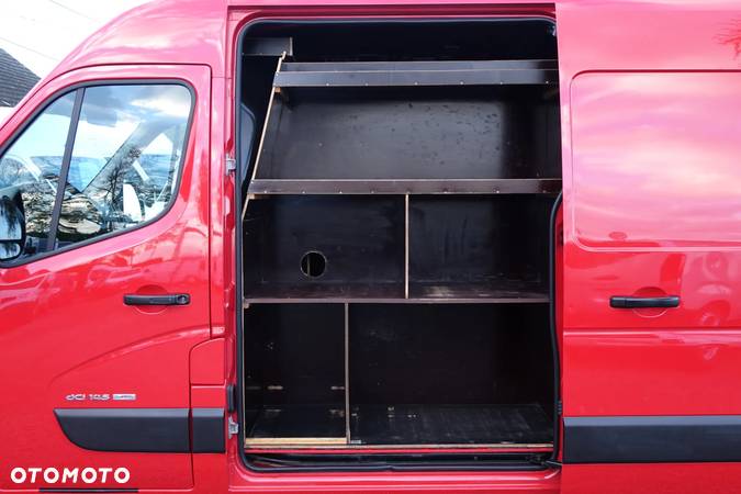 Renault Master 3-osobowy L2H2 - 11