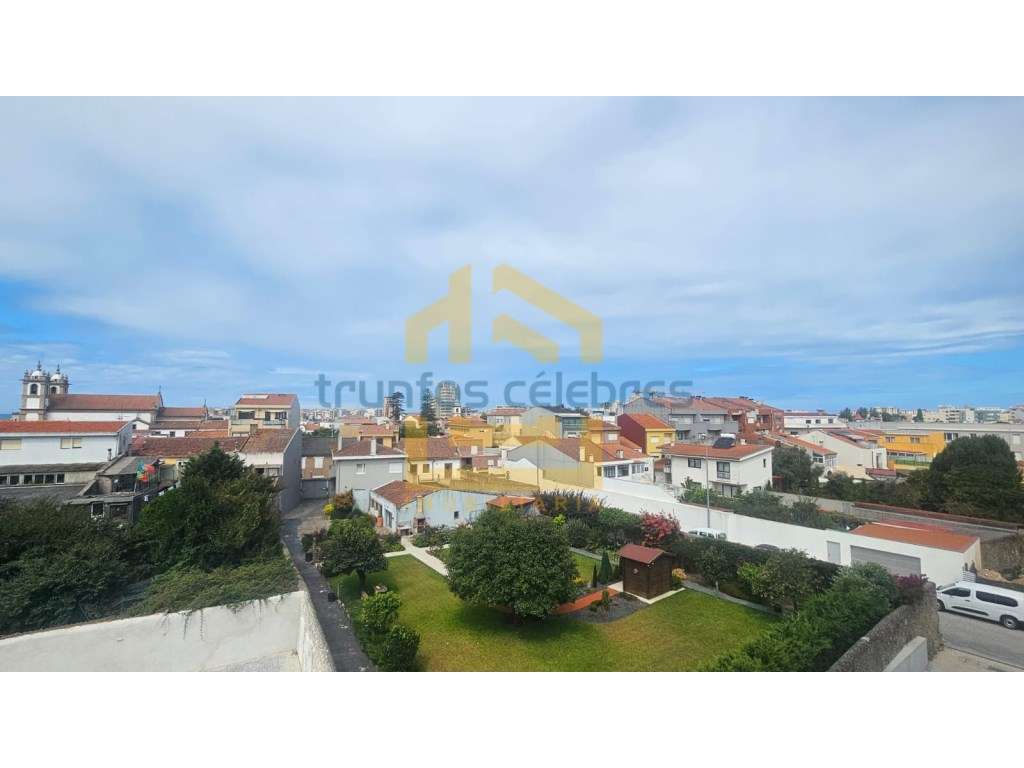 Apartamento T2 Novo | 3 º Andar | 3 Varandas | Lugar de garagem par...-30