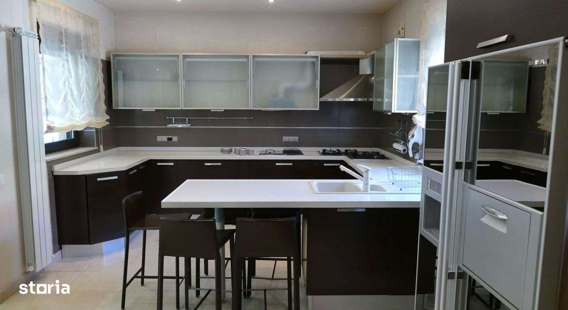 VILA EXCLUSIVISTA CU PISCINA - EROU IANCU NICOLAE - Imagine principală: 5/7