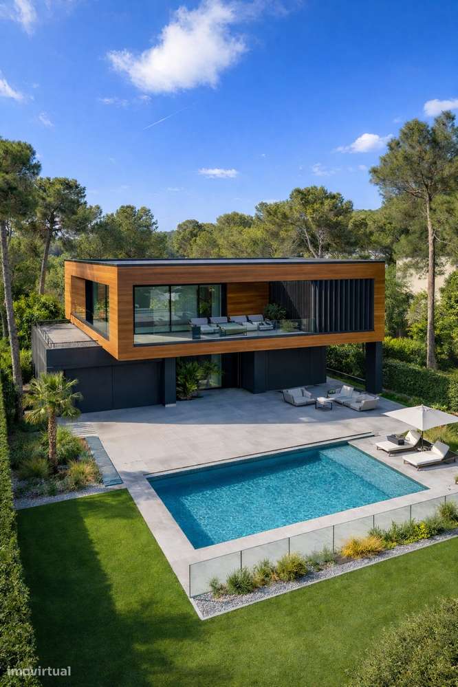 Moradia isolada T5 com 4 Suítes, Piscina, Garagem-25