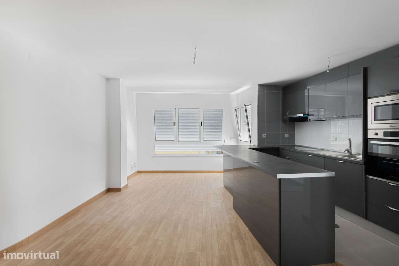 Apartamento T2 novo com garagem em Tortosendo-11