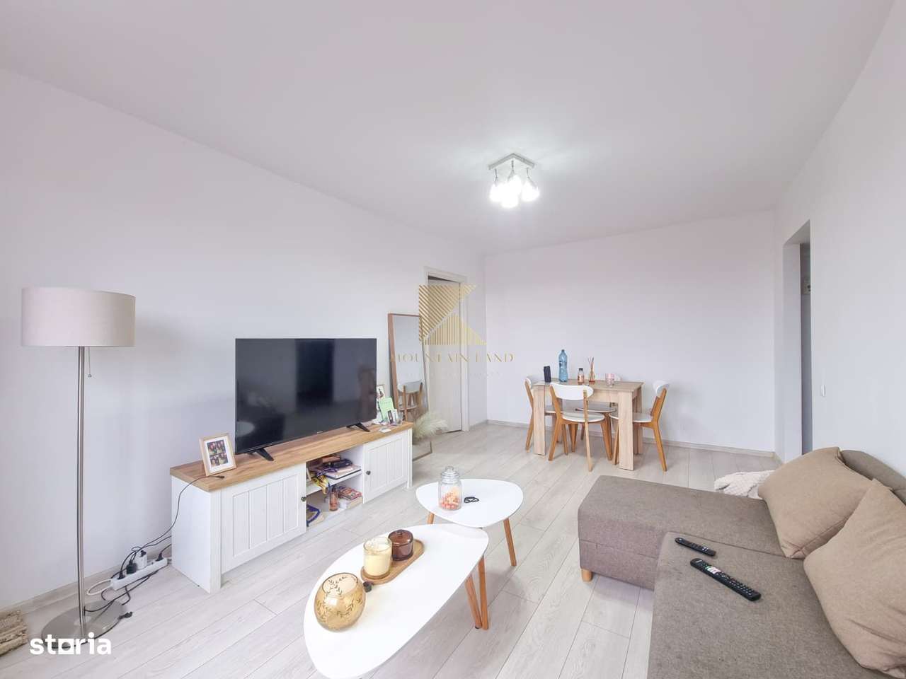 Apartament de 2 camere, semidecomandat, etaj 6/10, mobilat, Victoriei4 - Imagine principală: 1/19