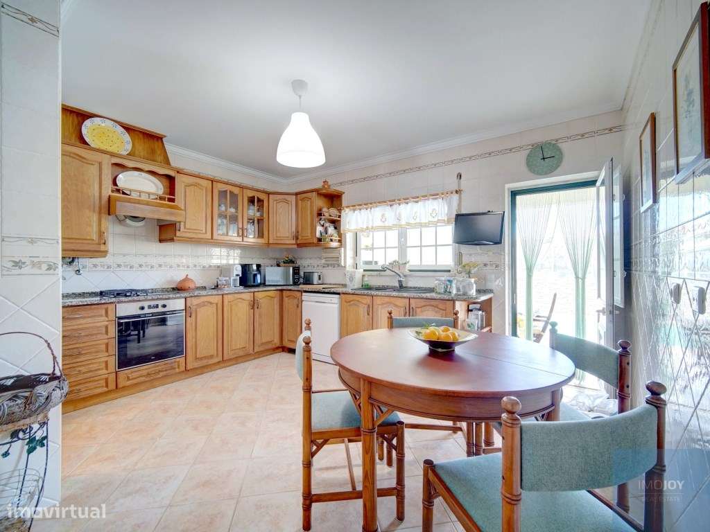 Moradia T3 Duplex em Torres Vedras-8