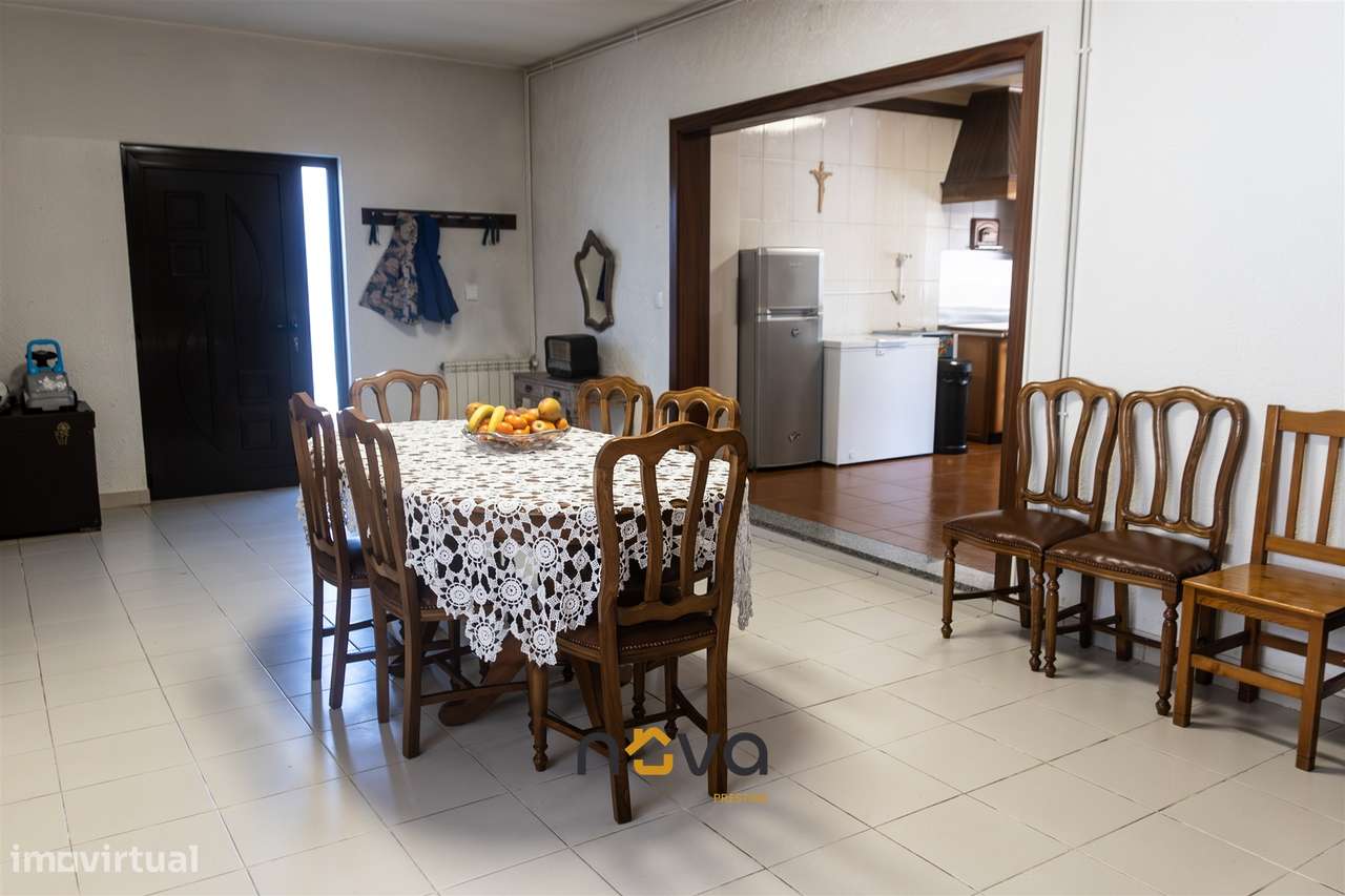 Moradia T4 em Mujães, Viana do Castelo-24