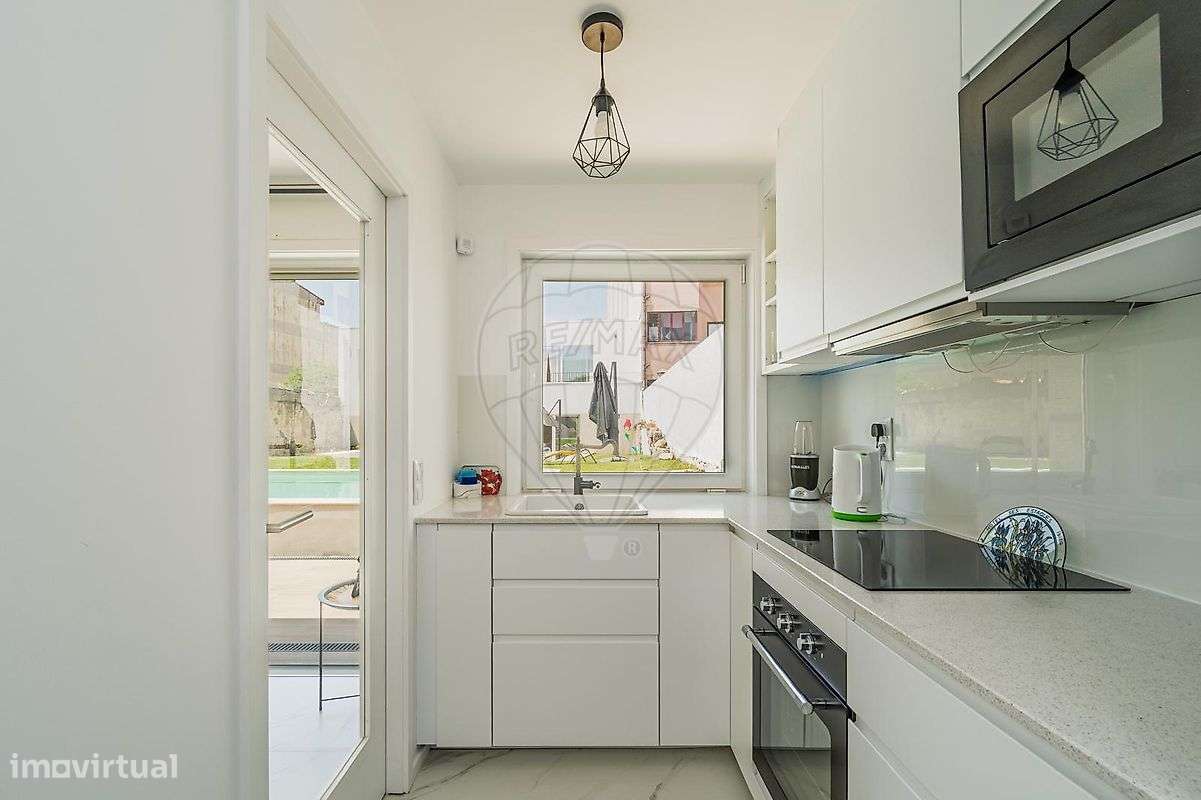 Moradia T5 para venda-10