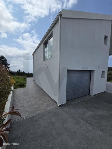 Moradia T3 com Piscina e Vista Mar nos Prazeres | Calheta-27