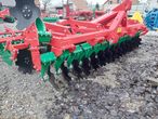 Agro-Masz BT40 Terradisc purtat de 4 metri - 4