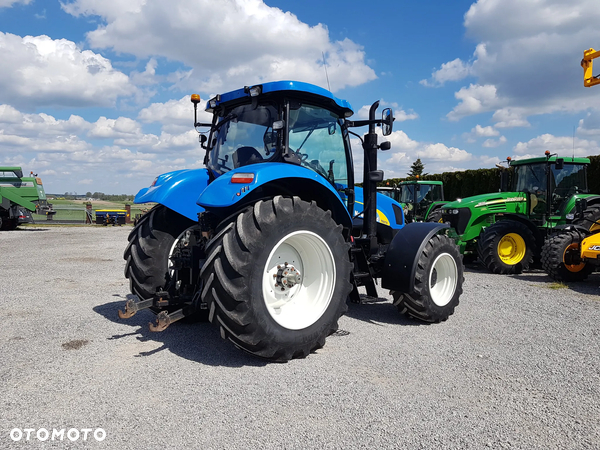 New Holland T6070 - 22