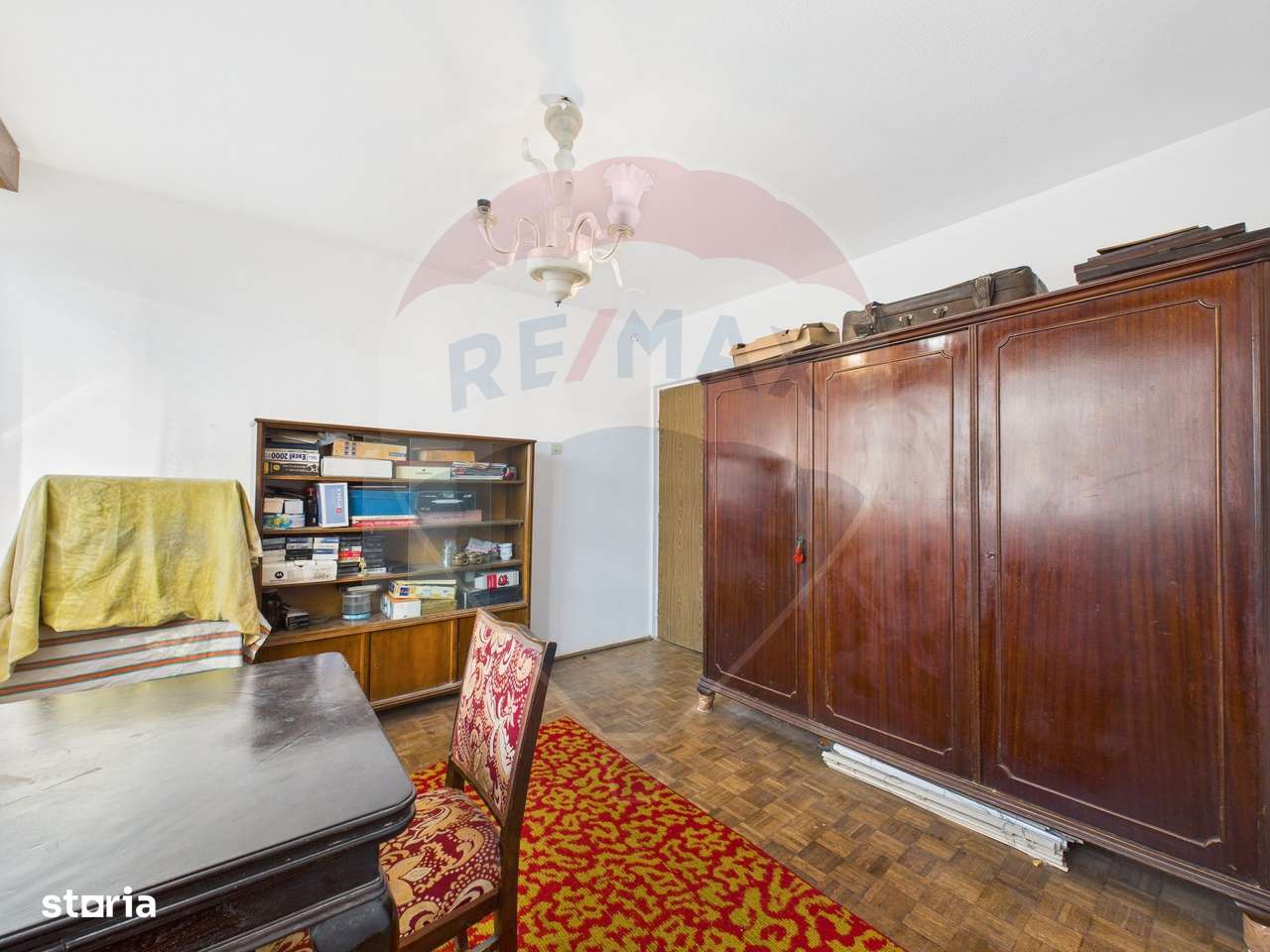 Apartament cu 2 camere de vânzare în zona Eroii Revolutiei - Imagine principală: 5/17