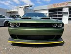 Dodge Challenger - 11