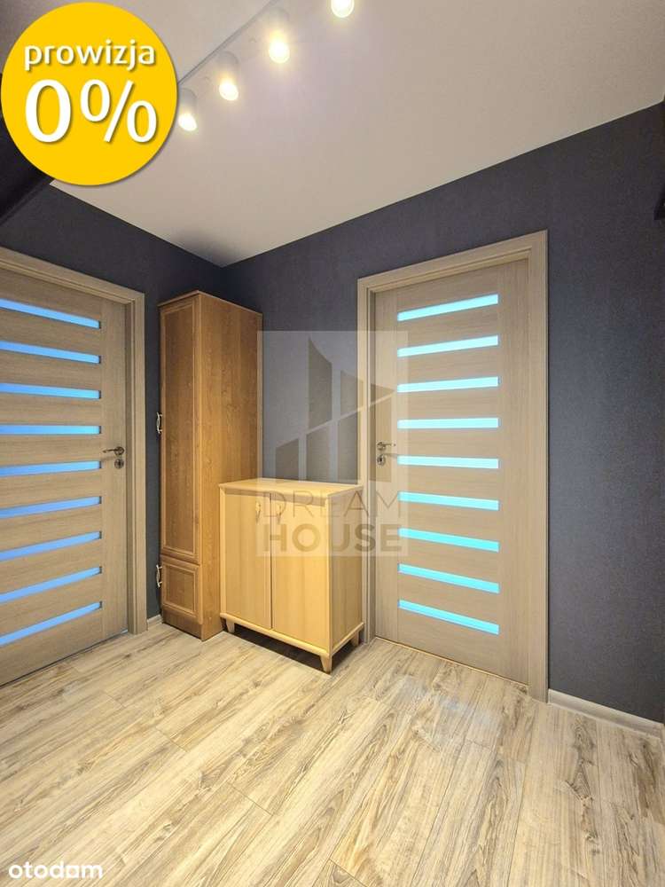 Przestronne 4 pokojowe mieszkanie na Różance-13