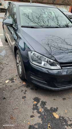 Volkswagen Golf 1.2 TSI BMT Trendline - 36