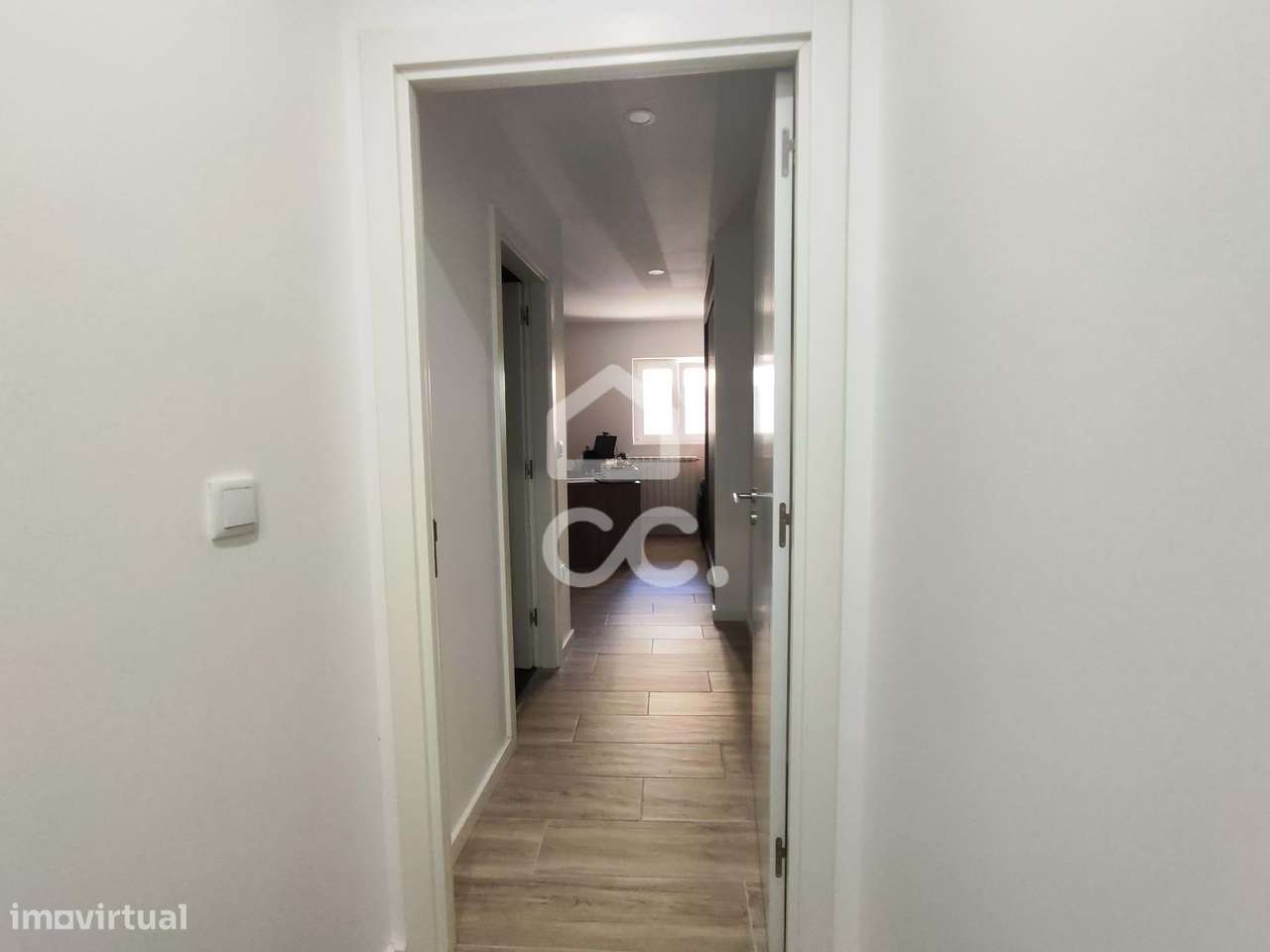 Excelente T3 como Novo no Centro | Ideal para Viver ou Investir - Grande imagem: 5/14