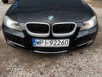 BMW Seria 3 320d xDrive DPF Touring - 1