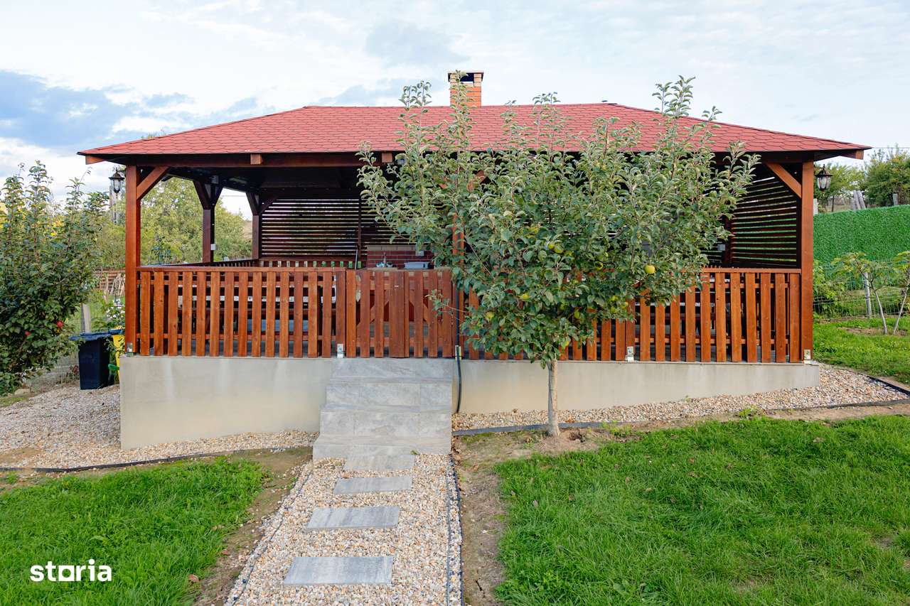 De vânzare – Business la cheie și casă rezidențială „Wild A-frame"-16