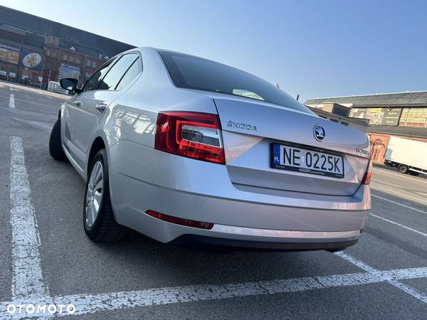 Skoda Octavia 1.6 TDI Ambition - 8