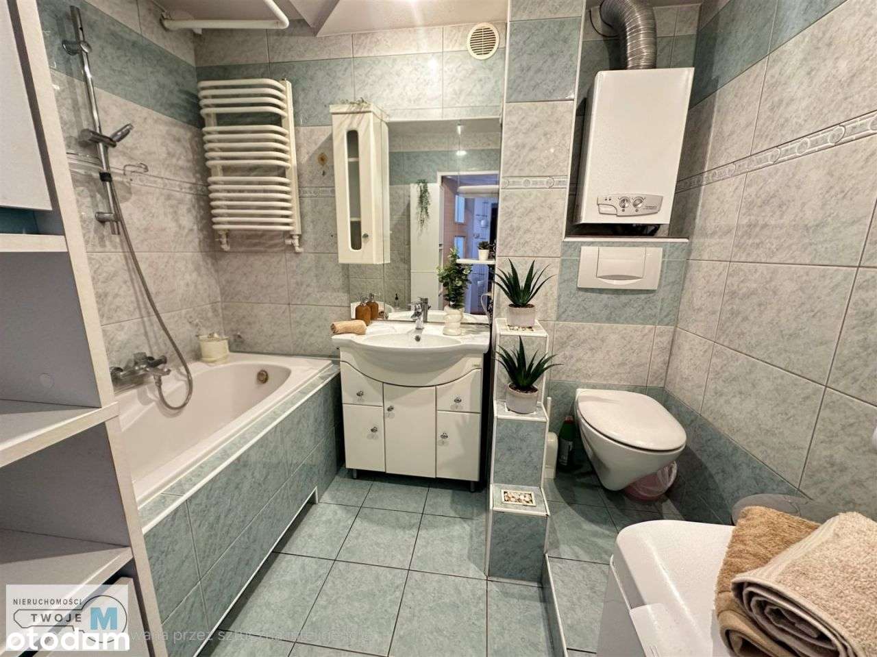 4 pokojowe mieszkanie z balkonem - Osiedle Ksm-11