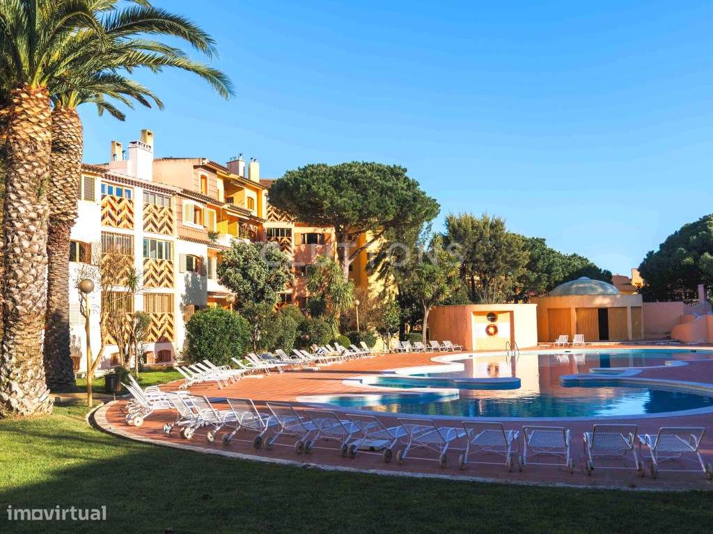 Apartamento T2, garagem, condomínio com jardim, piscina e campo de ...-31