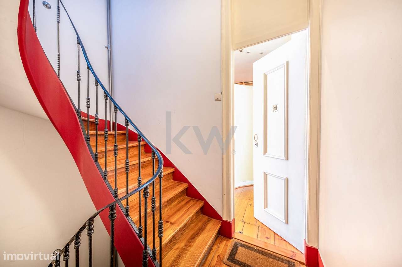 APARTAMENTO T2 NA ENCOSTA DO CASTELO COM VISTA DE RIO E CIDADE - Grande imagem: 5/29