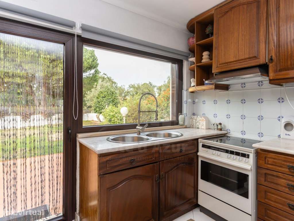 Moradia T4 em Alto das Vinhas-31