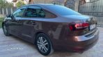 Volkswagen Jetta 1.2 TSI Trendline - 2