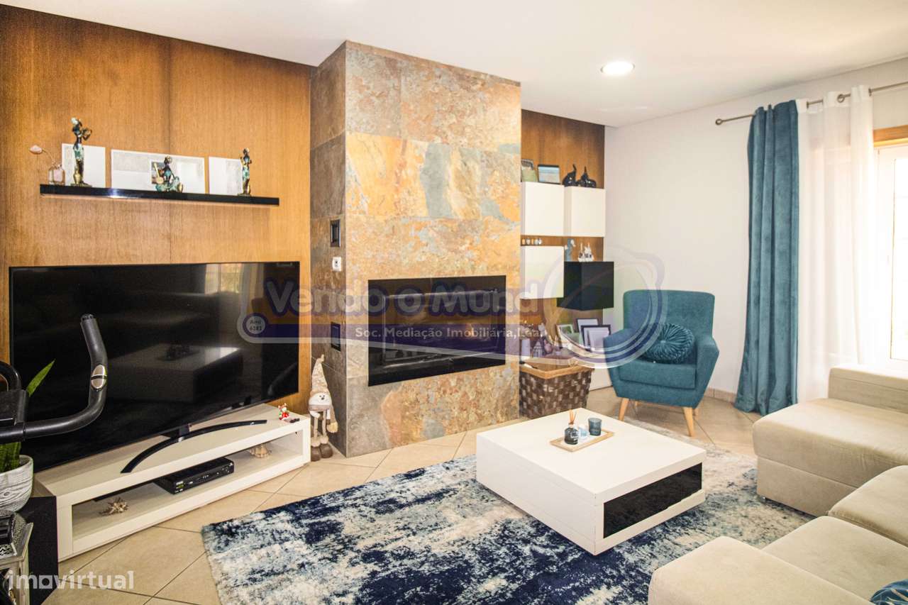 Moradia T3+1 em Foros de Salvaterra (F837)-19